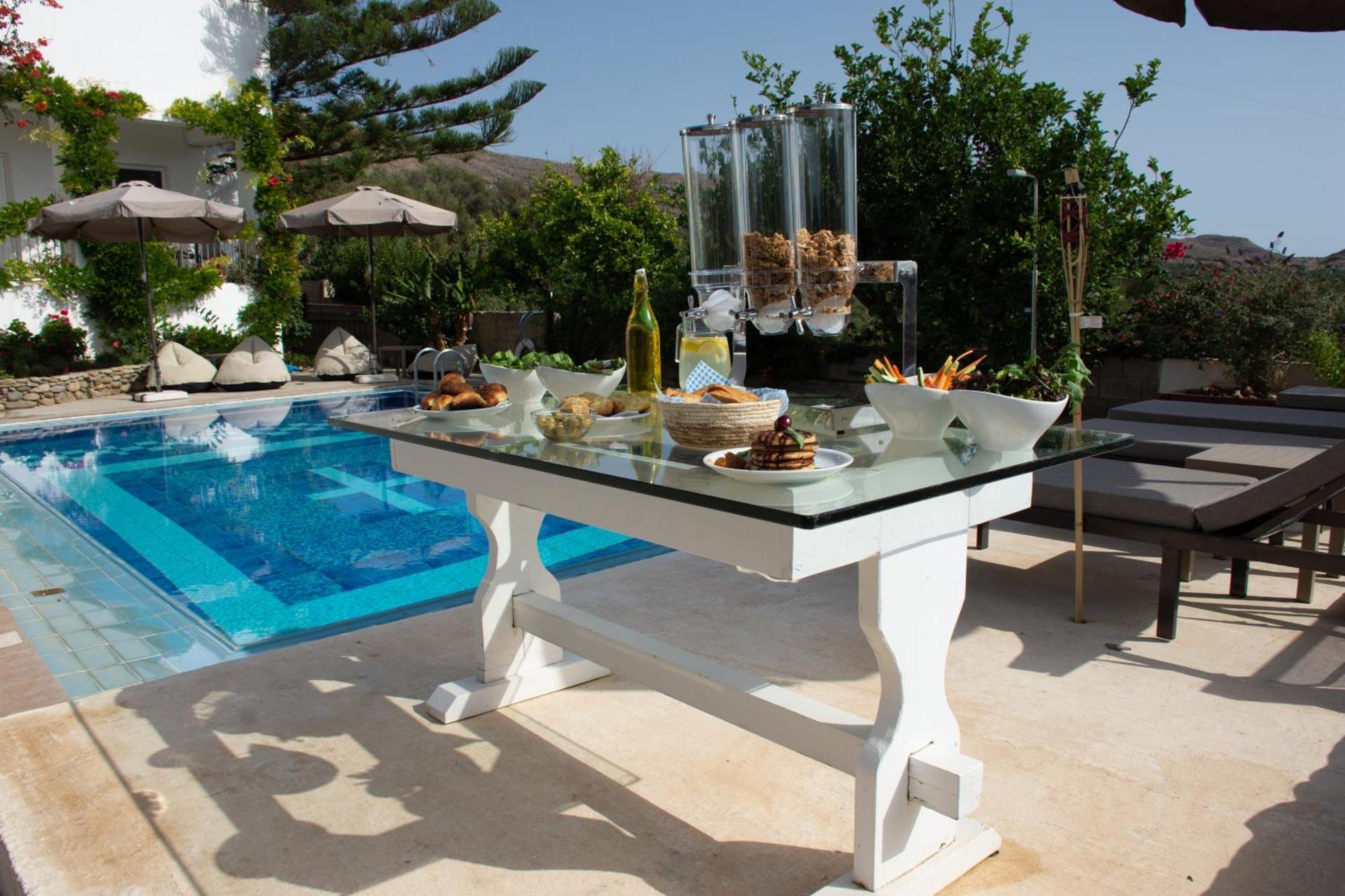 Infinity Wellness Boutique Hotel Afrata ภายนอก รูปภาพ