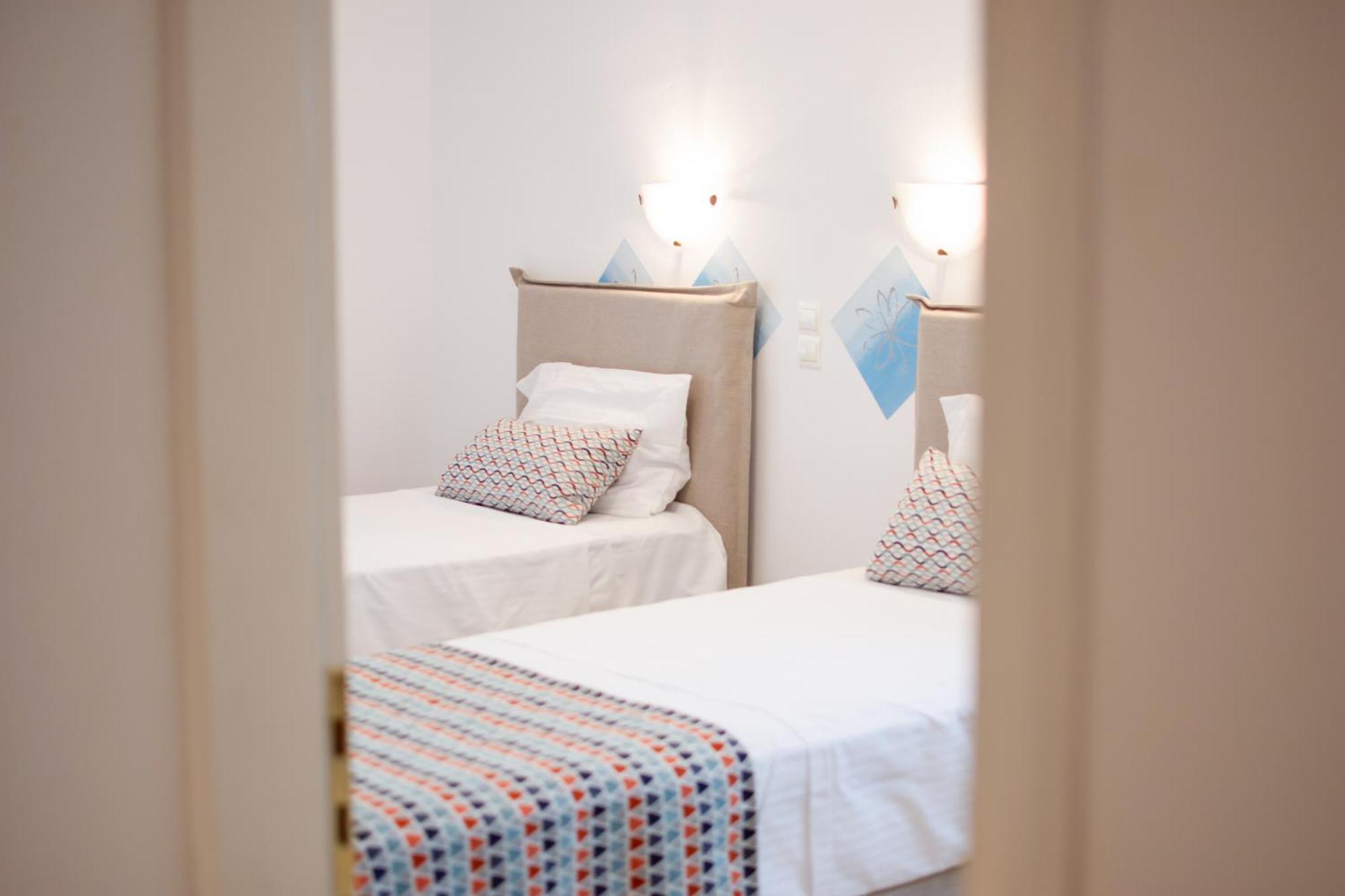 Infinity Wellness Boutique Hotel Afrata ภายนอก รูปภาพ